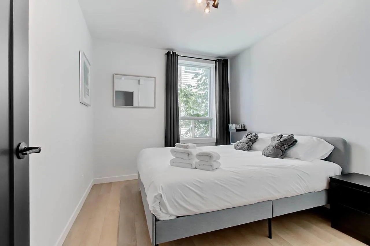 Apartment Les Appartements Du 300 Quebec City